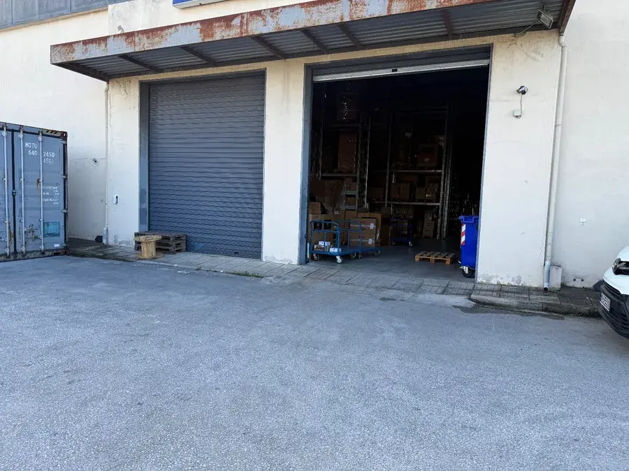 Craft space to rent Neo Risio (Thermi), € 6,500, 1,793 m²
