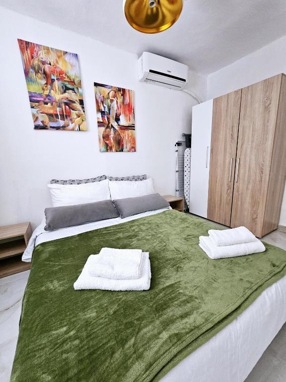 Acvi LUX - City Center by Seafront for rent Kontogouri, Thessaloniki, € 950, 50 m²