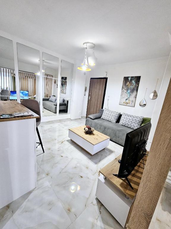 Acvi LUX - City Center by Seafront for rent Kontogouri, Thessaloniki, € 950, 50 m²