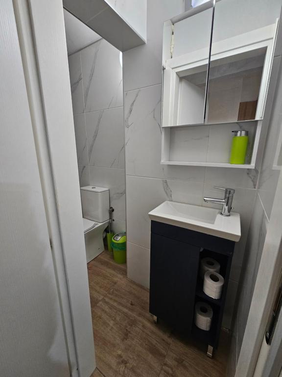 Acvi LUX - City Center by Seafront for rent Kontogouri, Thessaloniki, € 950, 50 m²
