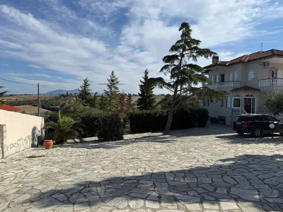 LUXURY VILLA FOR SALE, € 540,000, 300 m²