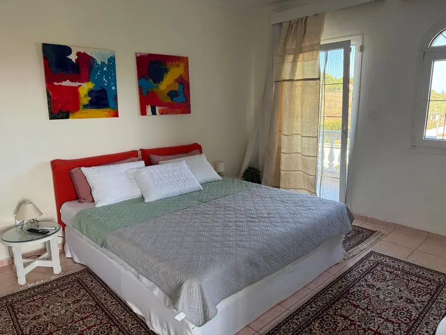 LUXURY VILLA FOR SALE, € 540,000, 300 m²