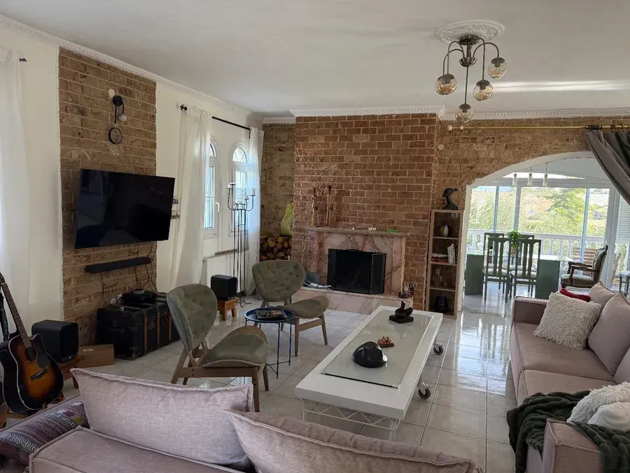 LUXURY VILLA FOR SALE, € 540,000, 300 m²
