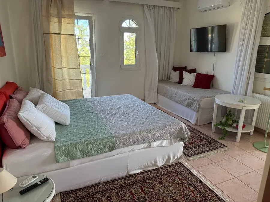 LUXURY VILLA FOR SALE, € 540,000, 300 m²